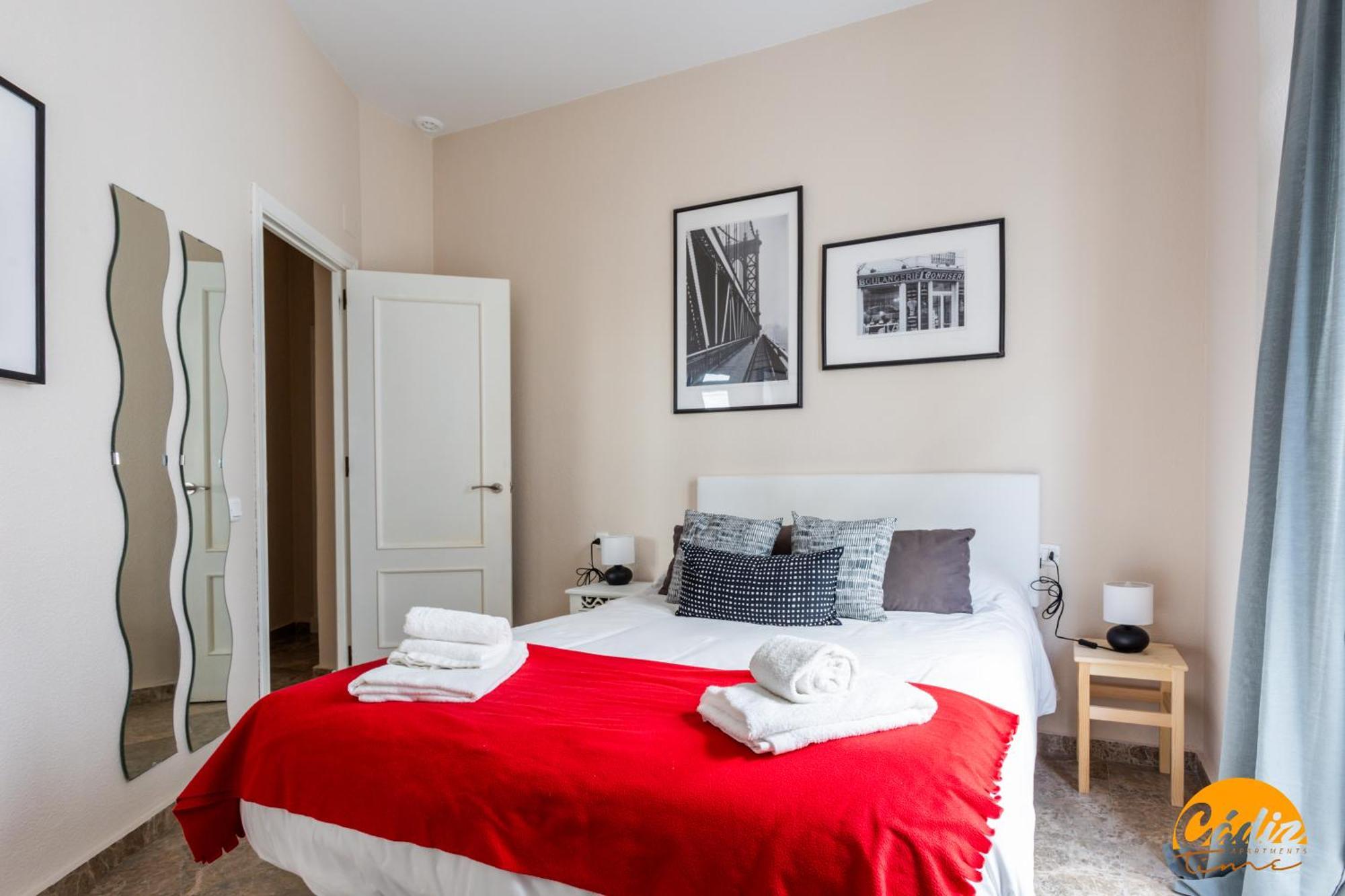 Cadiz Cinema By Cadiz Time Apartment Екстериор снимка